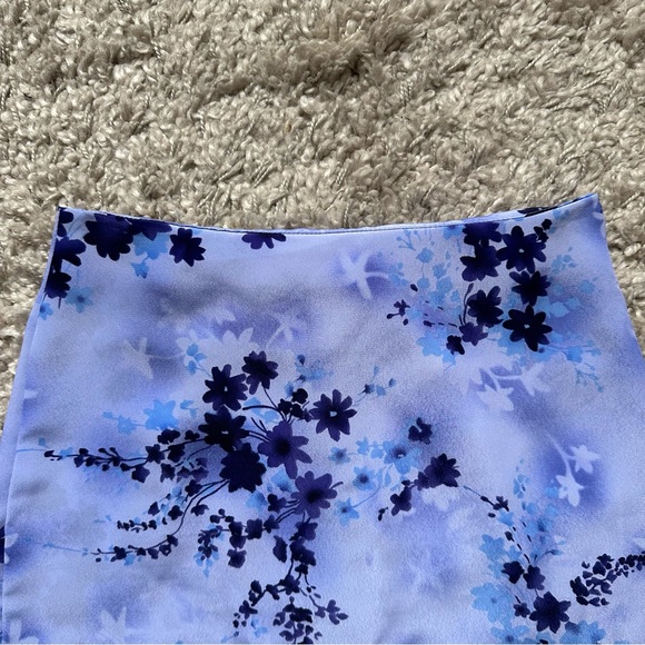 Vintage Y2K floral skirt - Picture 3 of 5